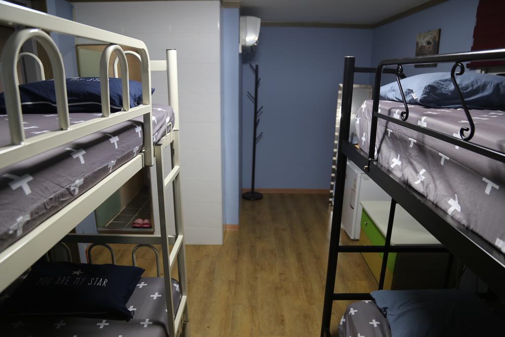 Feliz Guesthouse, Seoul Station Zewnętrze zdjęcie